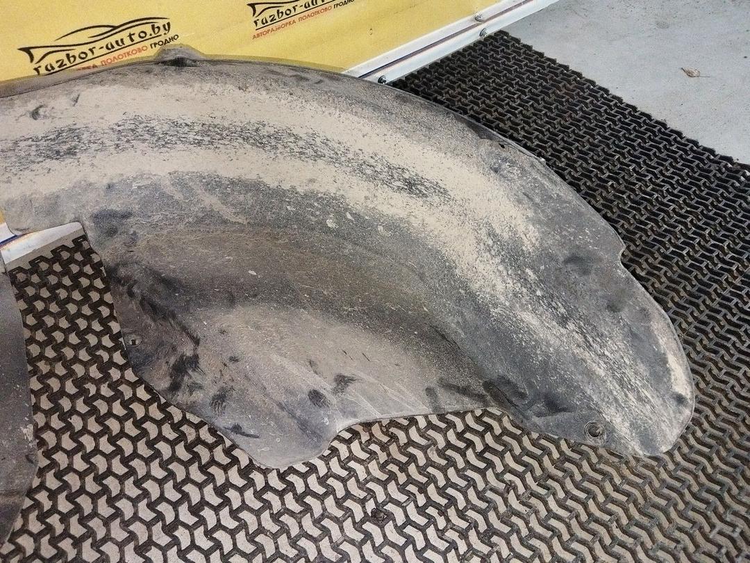 Защита арок задняя правая (подкрылок) 7ZNQG3 Nissan Note купить с доставкой