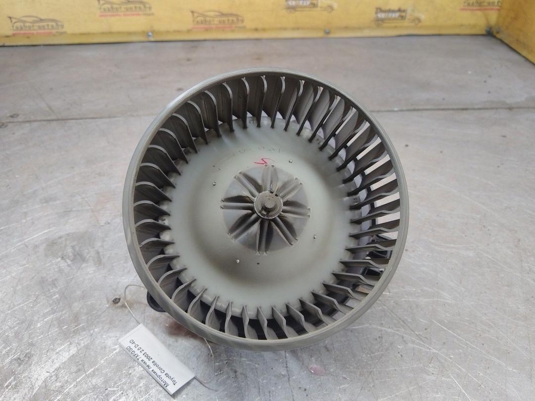 Моторчик печки 7XFGGD Toyota Corolla купить