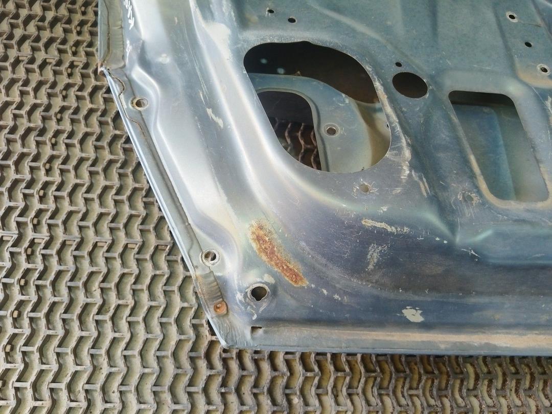 Крышка багажника (дверь 3-5) DAF828 Mitsubishi Carisma undefined