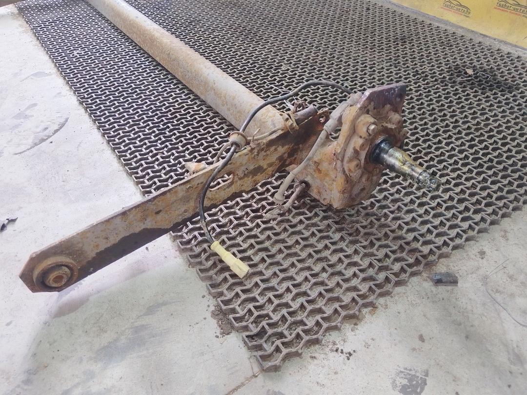 Балка подвески задняя 2D1EA7 Audi 80 - Фото 6