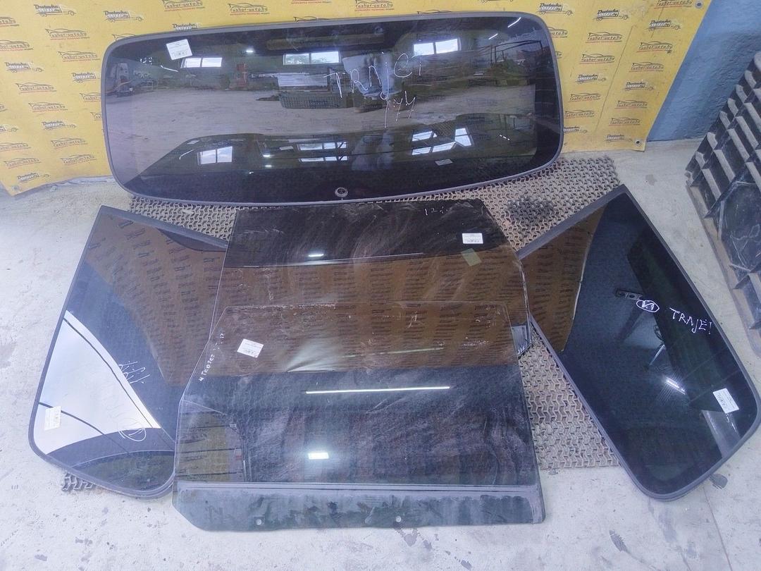 Комплект задних стекол 9N2B2T Hyundai Trajet купить с доставкой