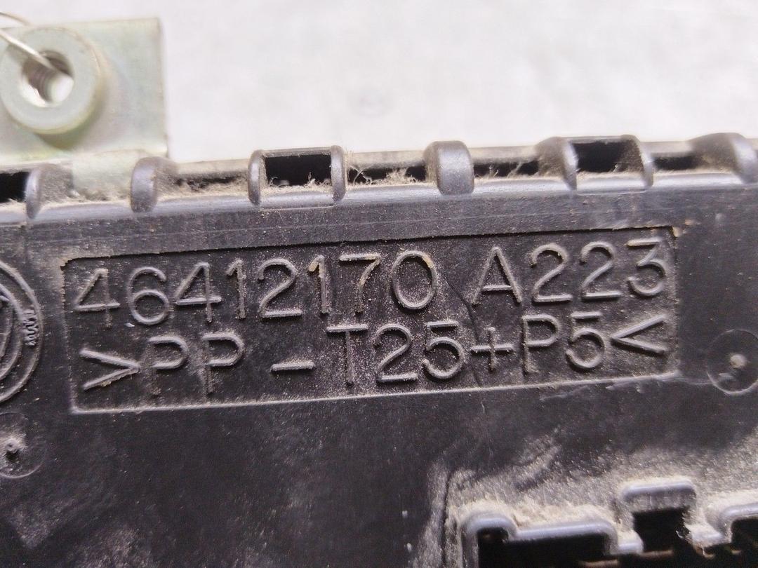 Блок предохранителей KOC58J Fiat Punto купить в магазине запчастей бу