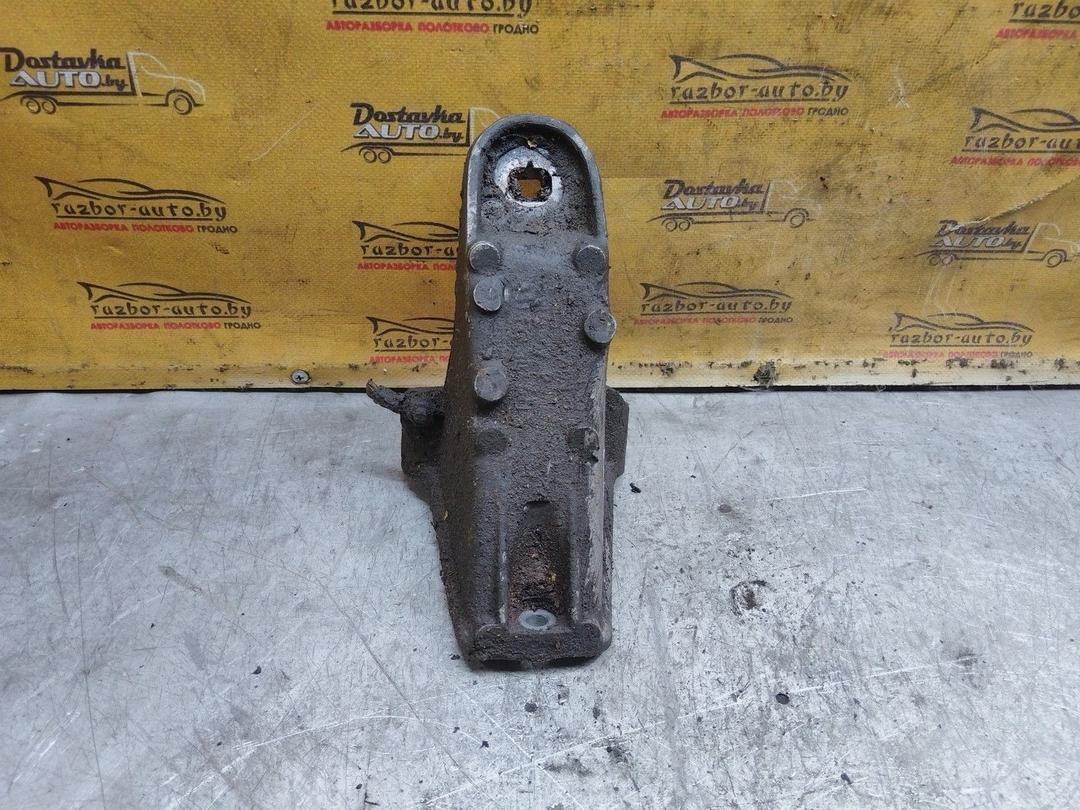 Кронштейн двигателя WJ5APH Audi 100 купить с доставкой