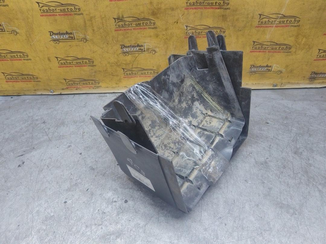 Крышка аккумулятора D5X3ZG Citroen C3 undefined