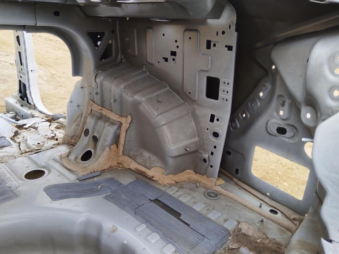 Крыло заднее правое 2T3Y1Z Ford Fusion undefined