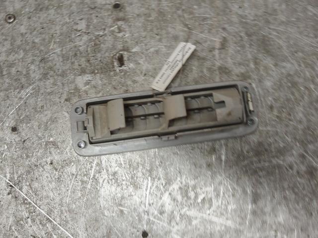 Дефлектор обдува салона NND5DI Toyota Avensis Verso купить в магазине запчастей бу