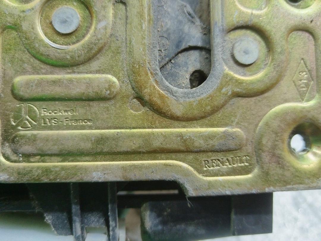 Замок двери передней левой 0B1T70 Renault Scenic купить на авторазборке