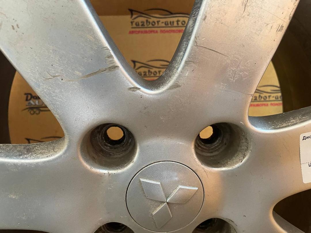 Диск литой R16, 4x114.3 Mitsubishi Colt 2005 VI67B1 VI67B1 Mitsubishi Colt undefined