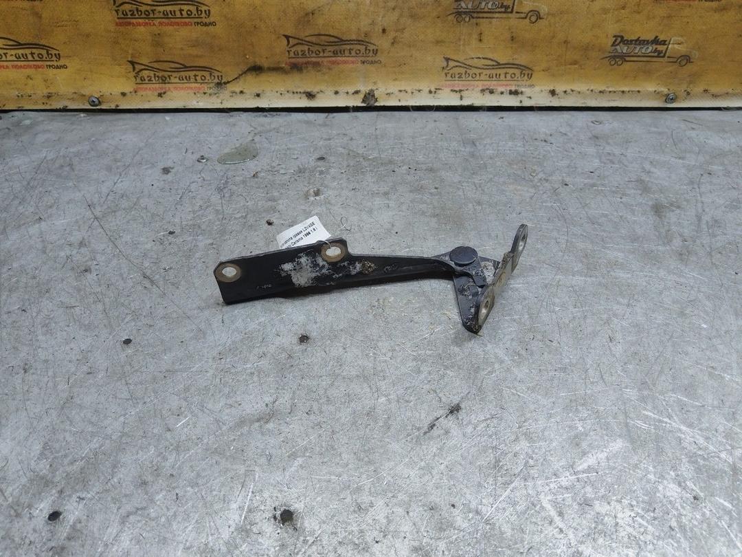 Петля капота правая L2V4GE Mitsubishi Carisma купить с доставкой