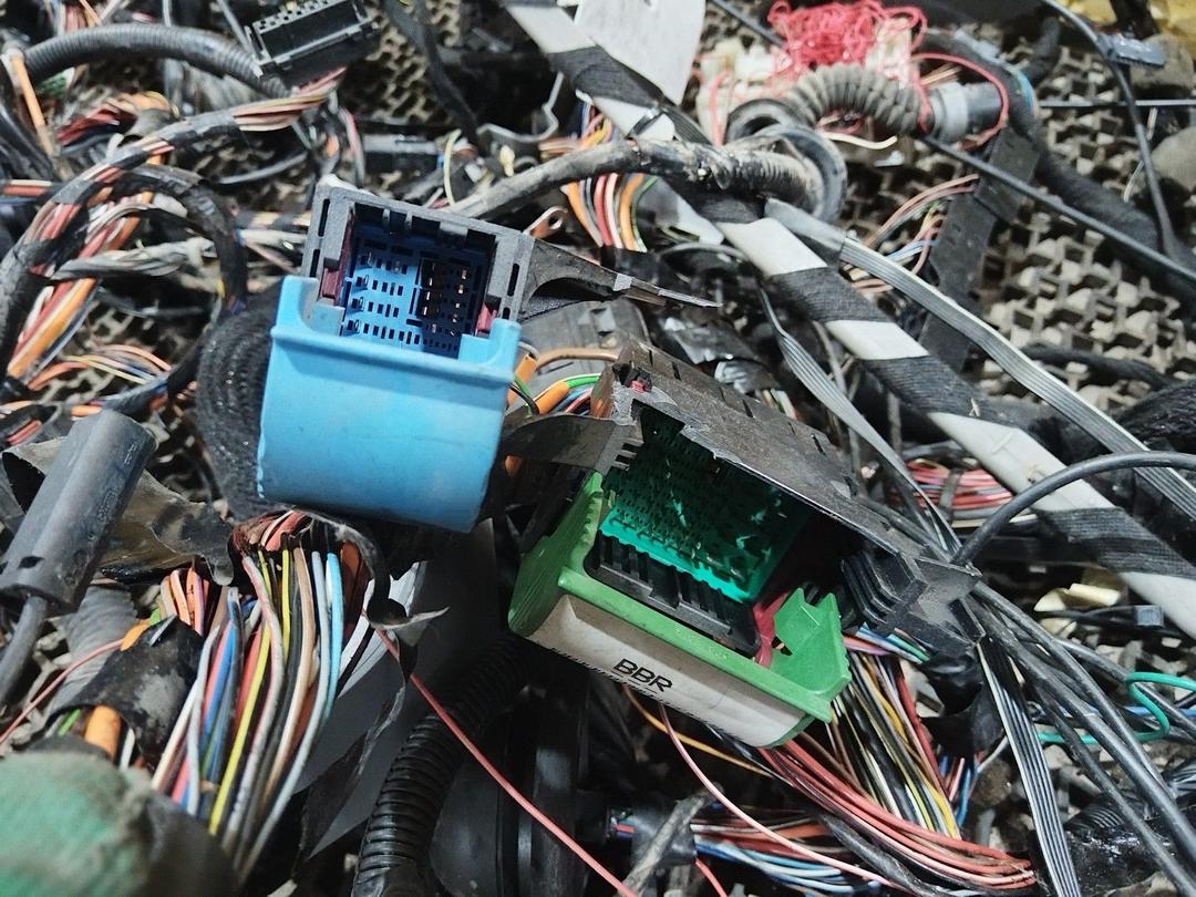 Проводка салона IDNAER Opel Zafira купить в магазине запчастей бу