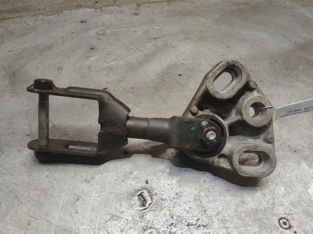Кронштейн двигателя 1A4440 Peugeot 406 купить