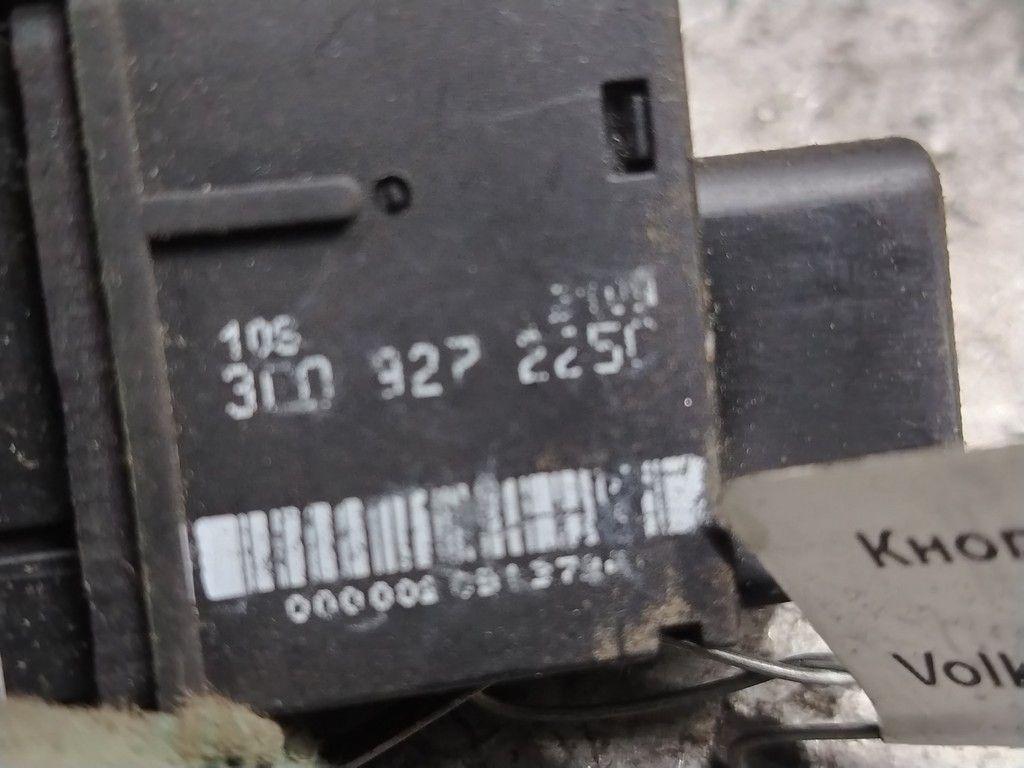 Кнопка ручного тормоза (ручника) K3BV71 Volkswagen Passat - Фото 5