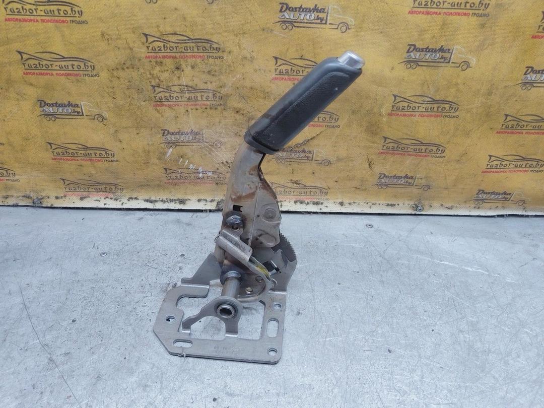 Рычаг ручного тормоза (ручника) L9FDT1 Ford Focus - Фото 2