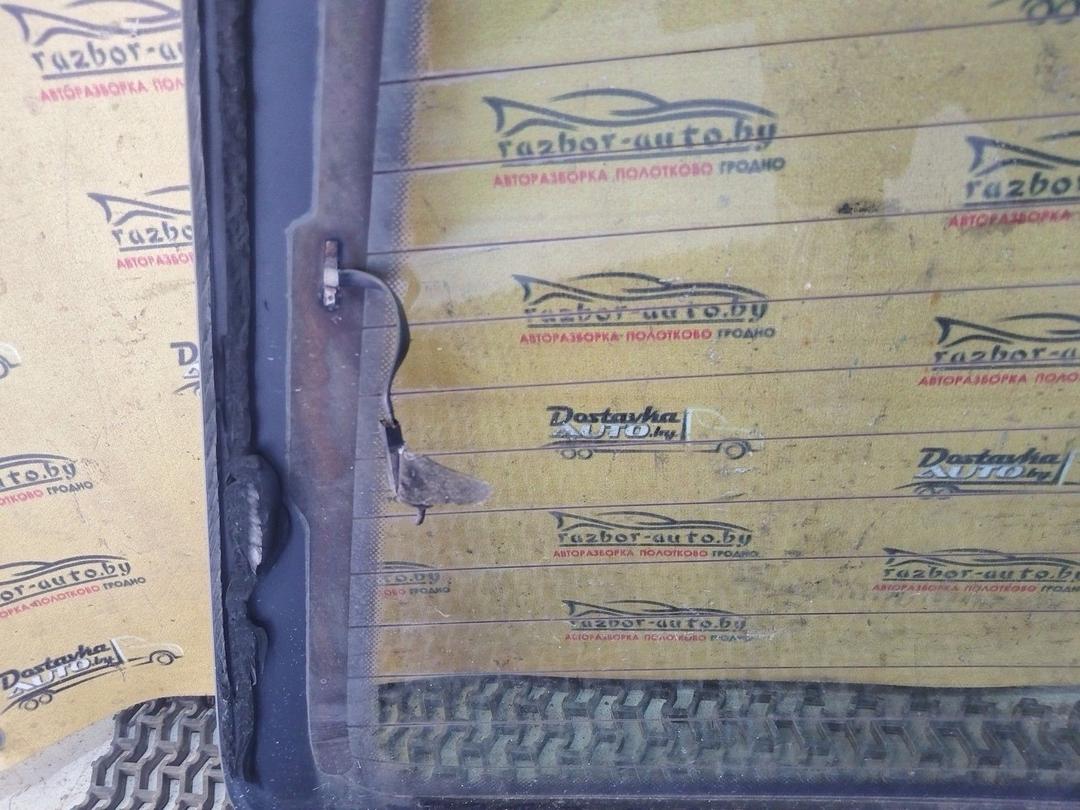 Стекло заднее D26FCE Peugeot 607 undefined