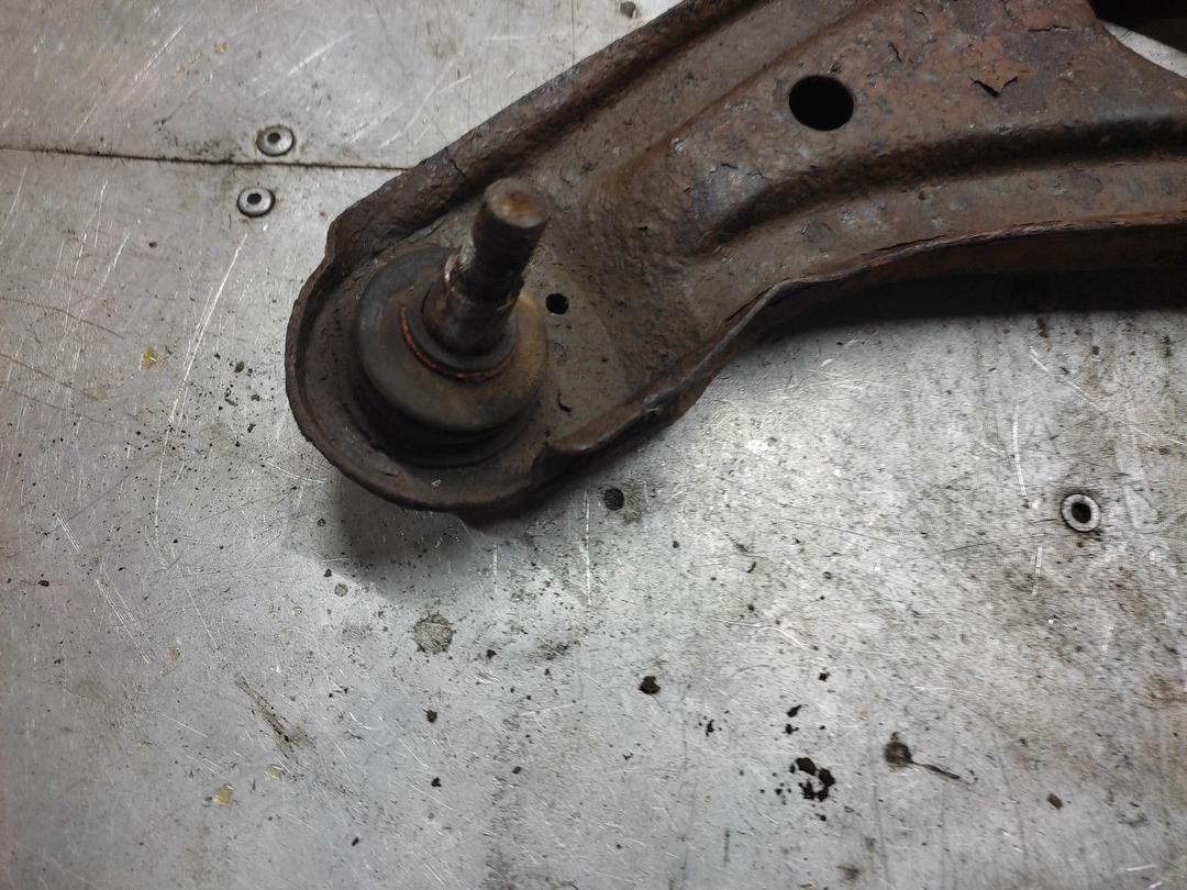 Рычаг передний левый S2BIWF Hyundai Getz - Фото 3