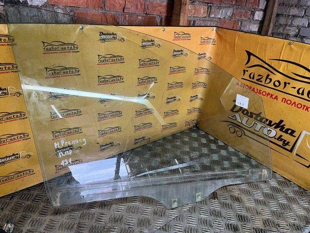 Стекло двери передней правой SJQ7I0 Mazda Premacy