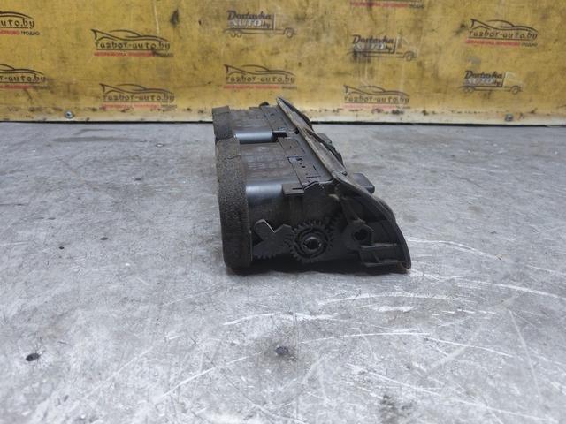 Дефлектор обдува салона D4T61J BMW 5 E39 купить