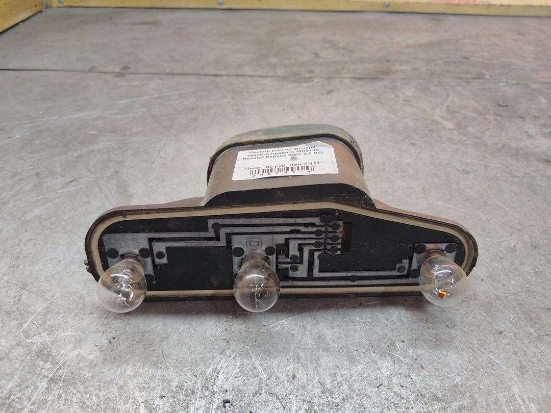 Панель (плата) фонаря заднего правого MH31JD Renault Espace