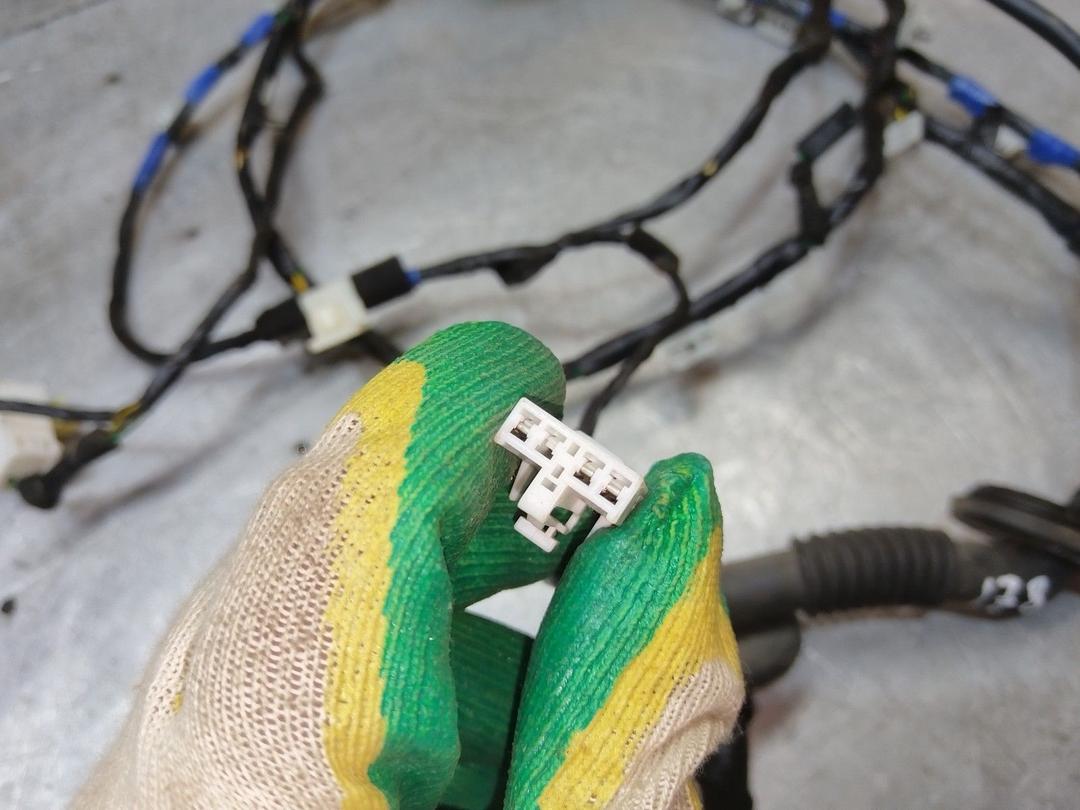 Проводка крышки багажника 52O5BV Kia Sorento купить на авторазборке