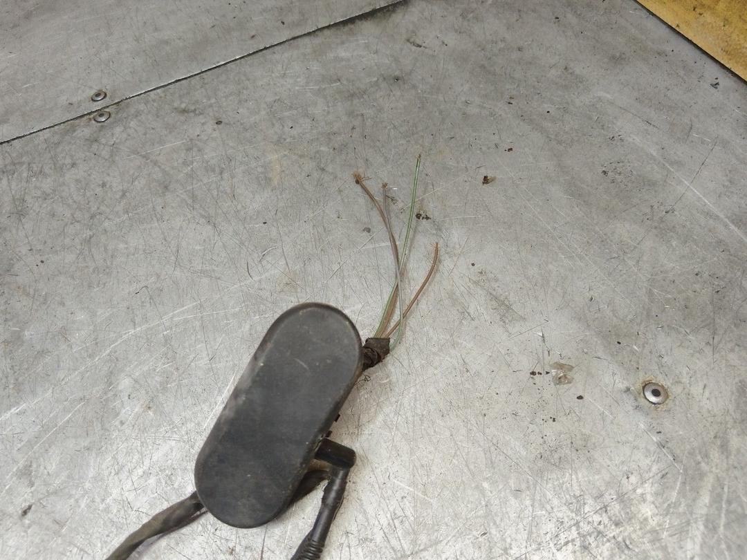 Форсунка омывателя 9IG8IA Audi A4 купить на авторазборке