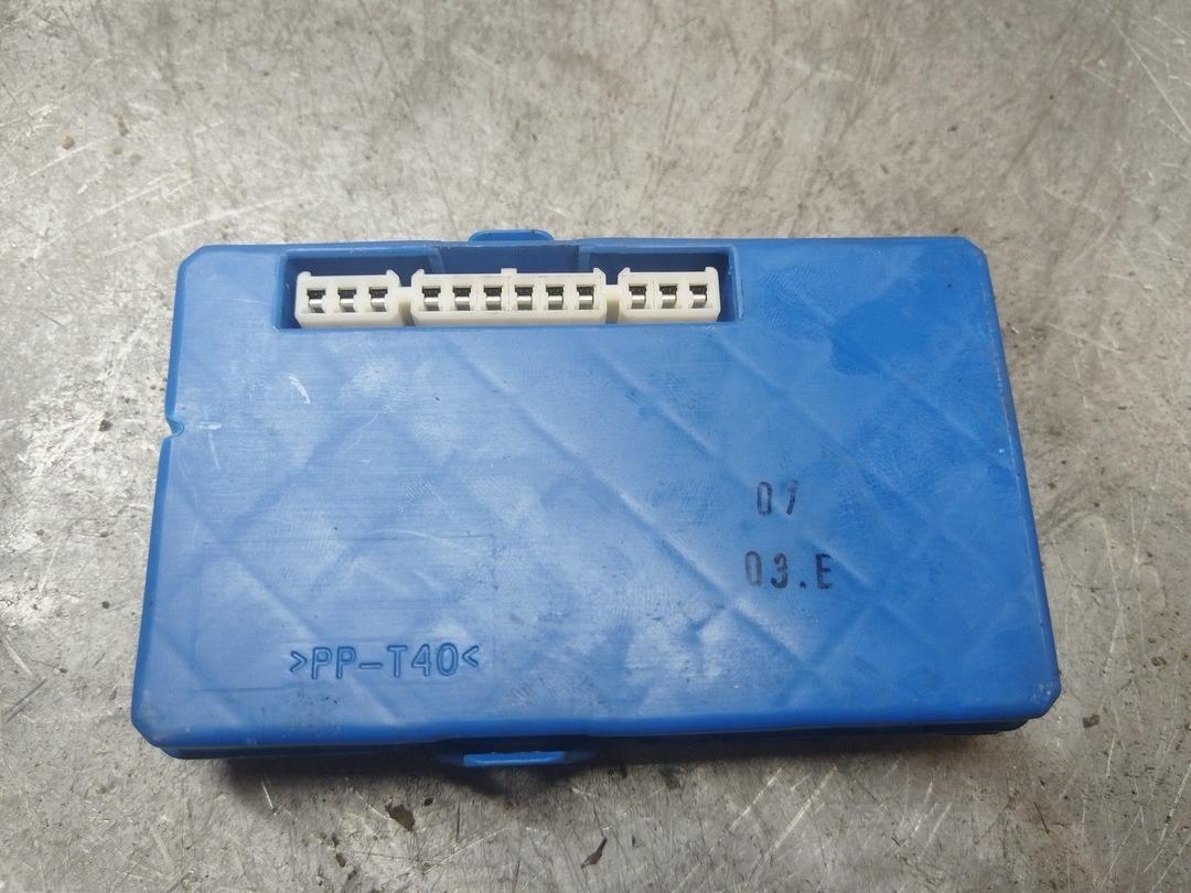 Блок предохранителей LWMVAS Toyota Corolla - Фото 2