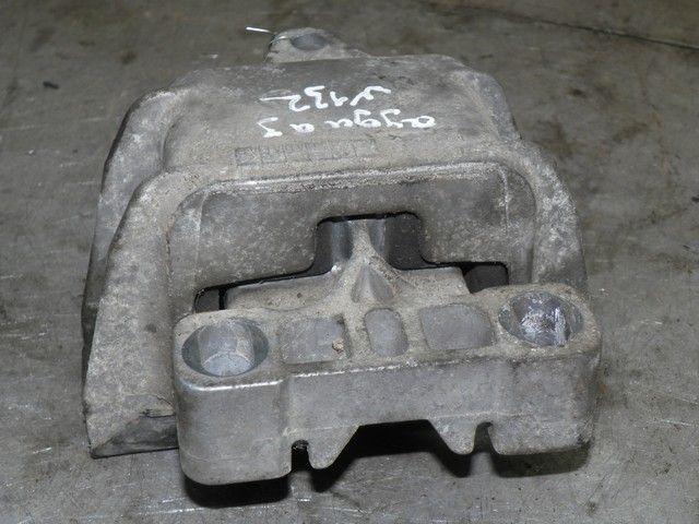 Подушка крепления КПП 0IHS7A Audi A3