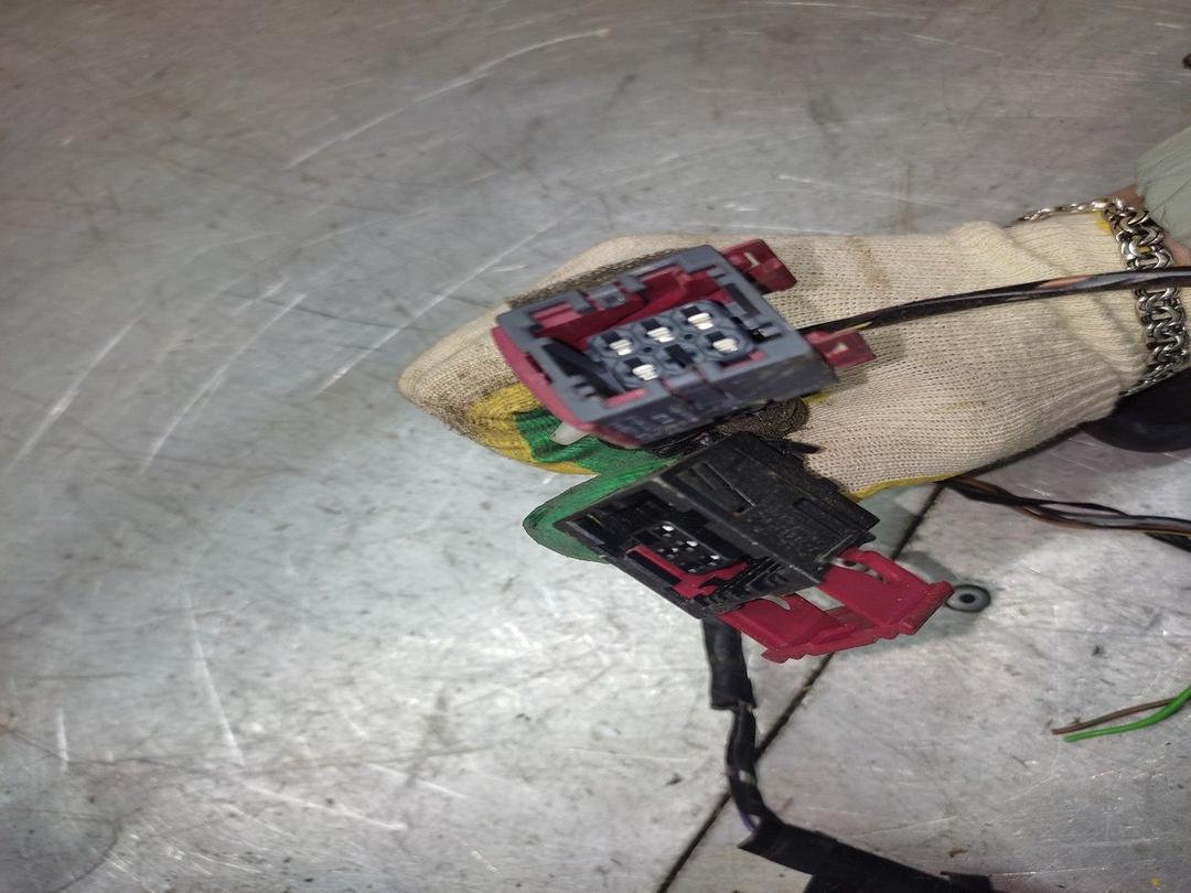 Проводка двери задней левой 7P1I0R Opel Signum купить