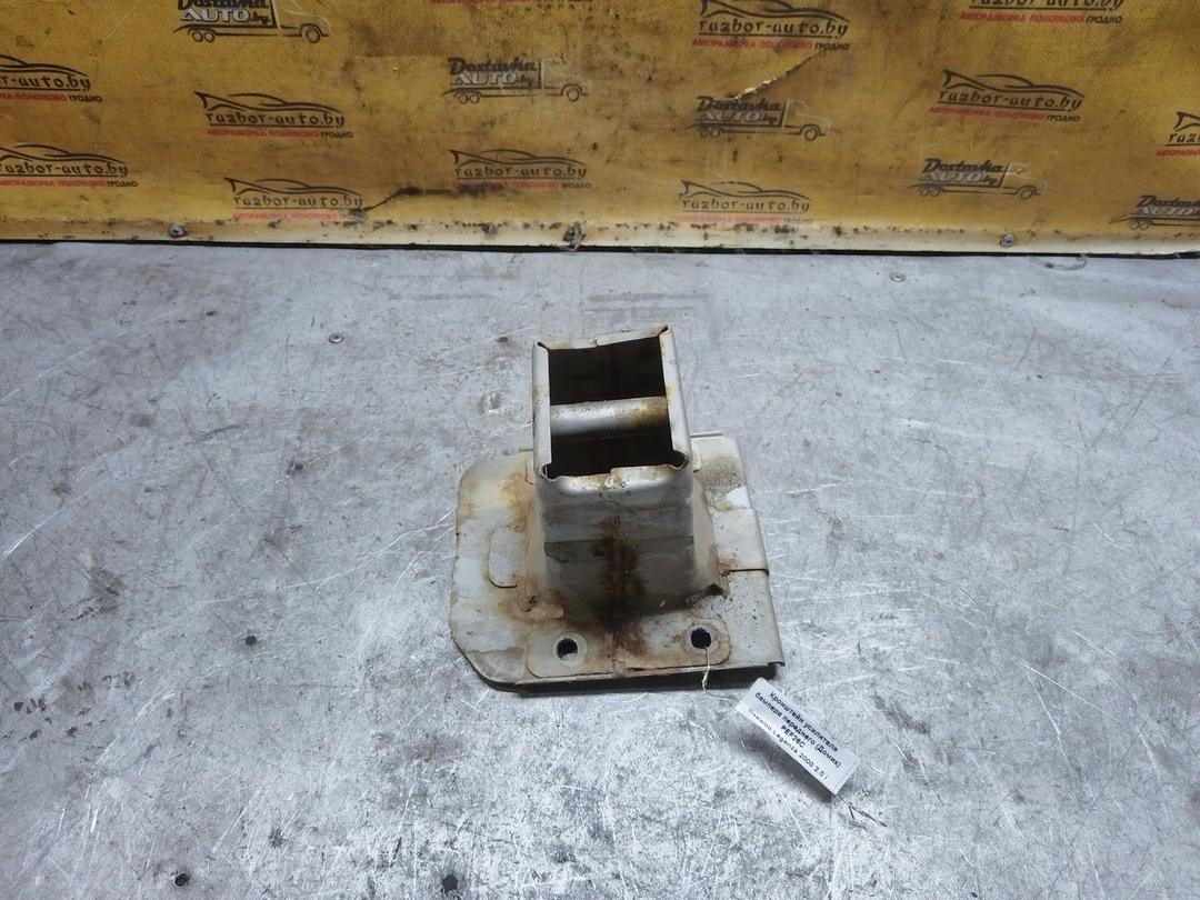 Кронштейн усилителя бампера переднего (Домик) PEF26C Daewoo Leganza