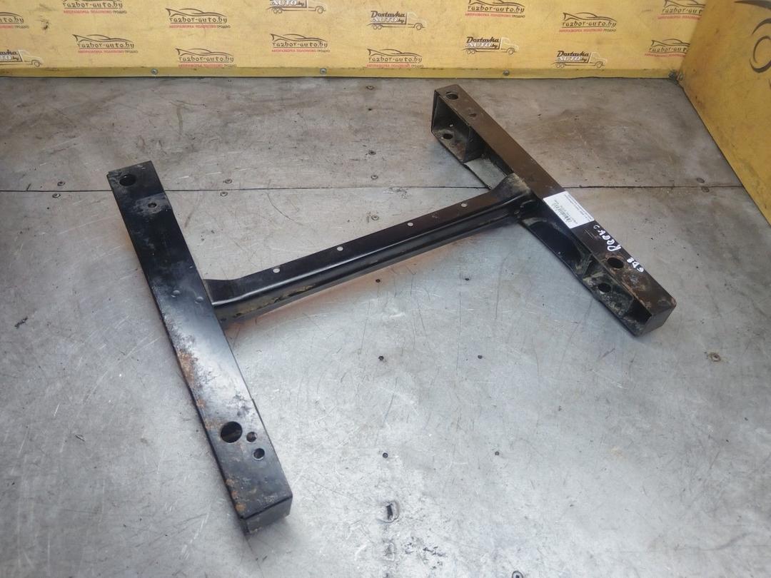 Крепление сиденья 5KY086 Volkswagen Caddy