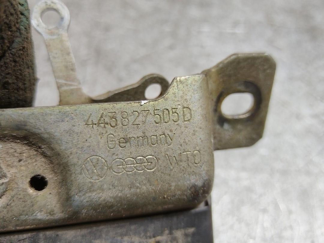 Замок багажника LJHKR9 Audi 100 купить