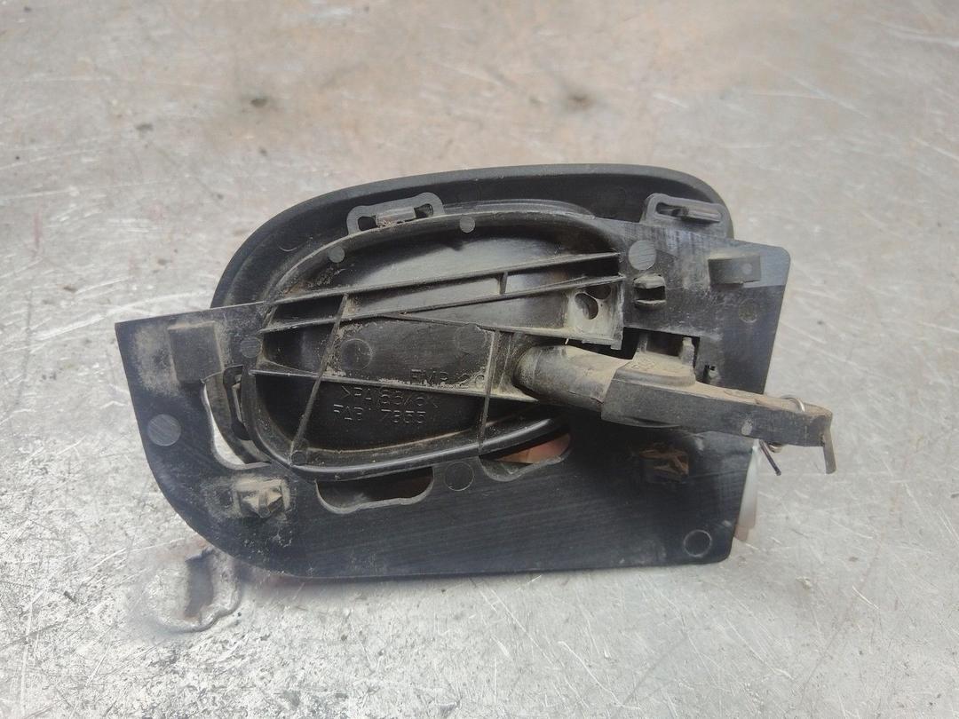 Ручка внутренняя задняя левая AZQI69 Peugeot 206 купить