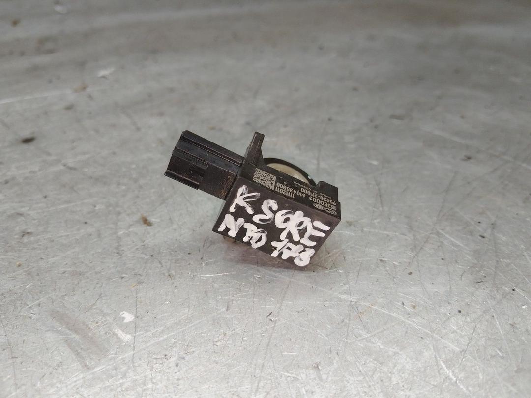 Датчик удара IH3XX0 Kia Sorento купить