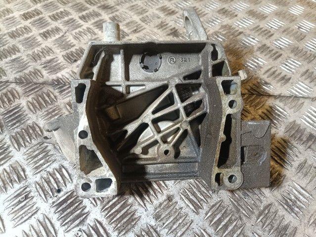 Кронштейн двигателя DEIPLG Renault Clio купить с доставкой