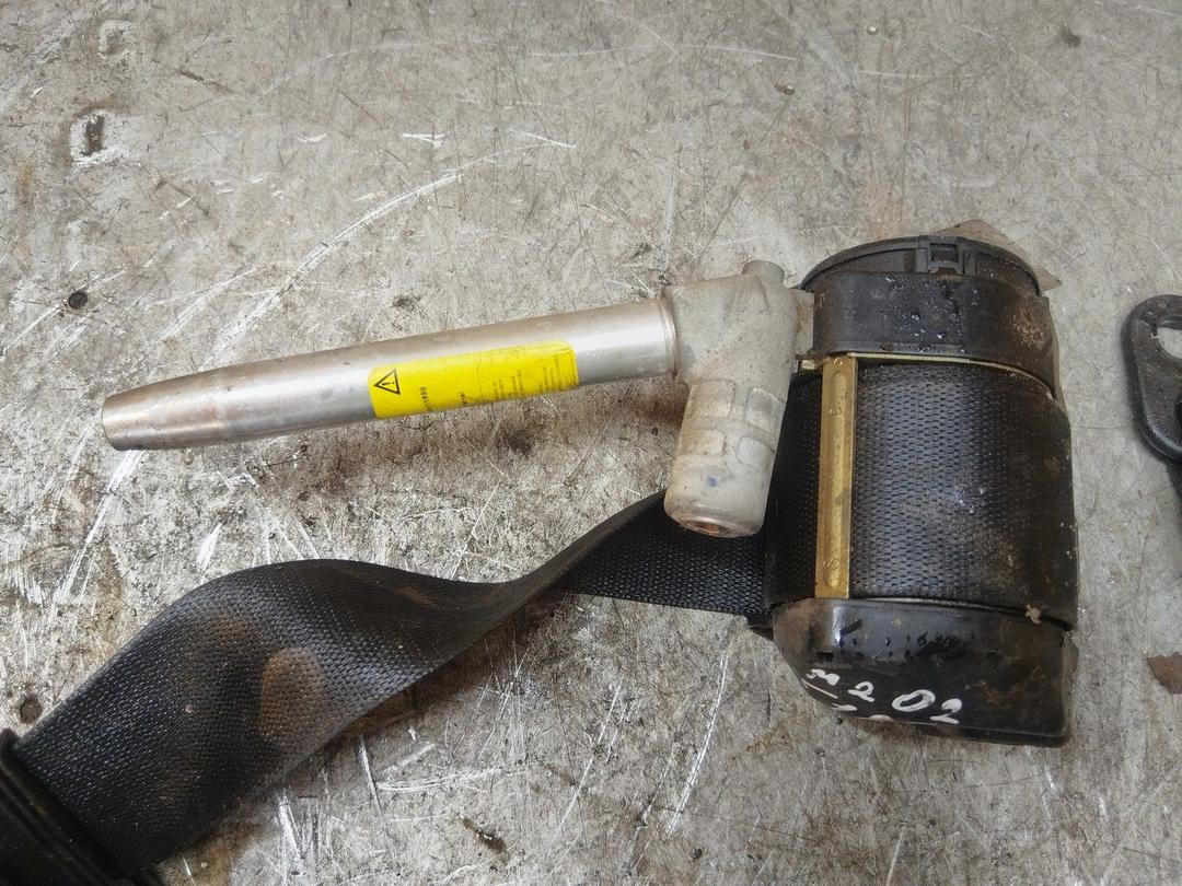 Ремень безопасности передний правый J5QM0O Mercedes C W202 - Фото 7