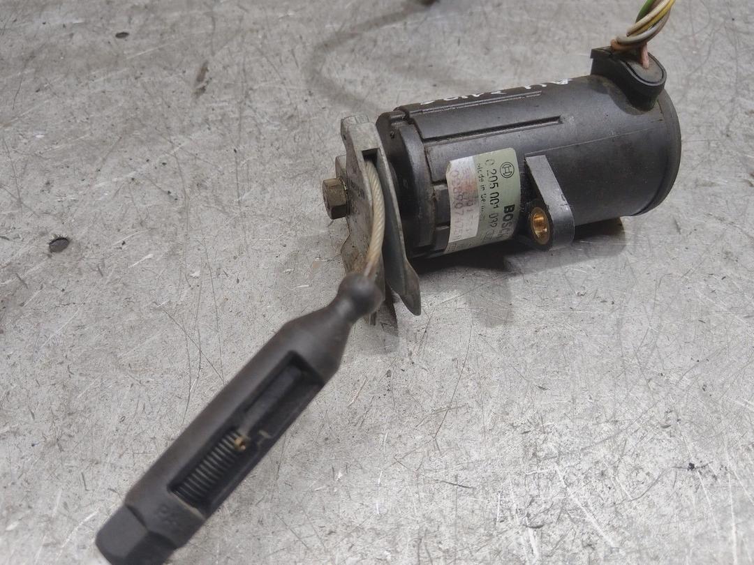 Датчик положения педали газа OAXYAE Audi A4 купить на авторазборке