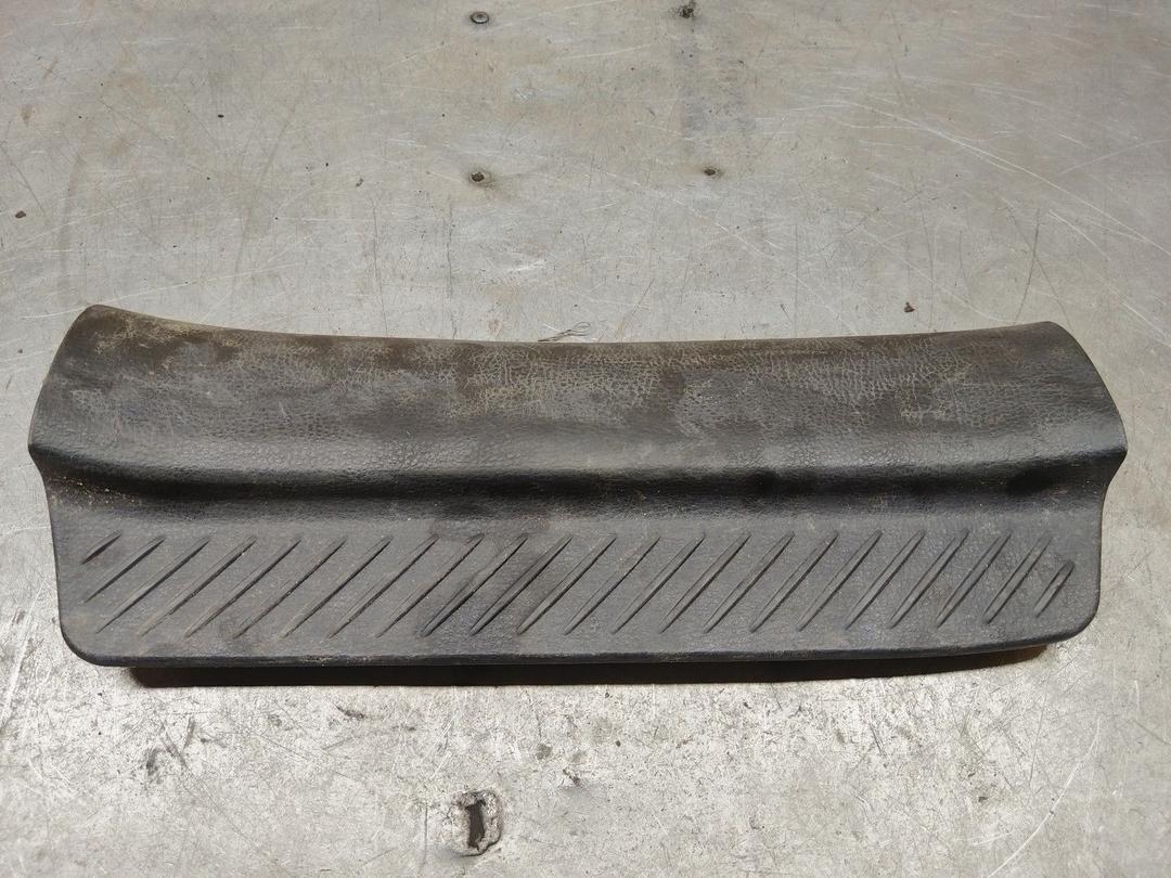 Накладка на порог WZ6G7O Mazda 6 - Фото 1