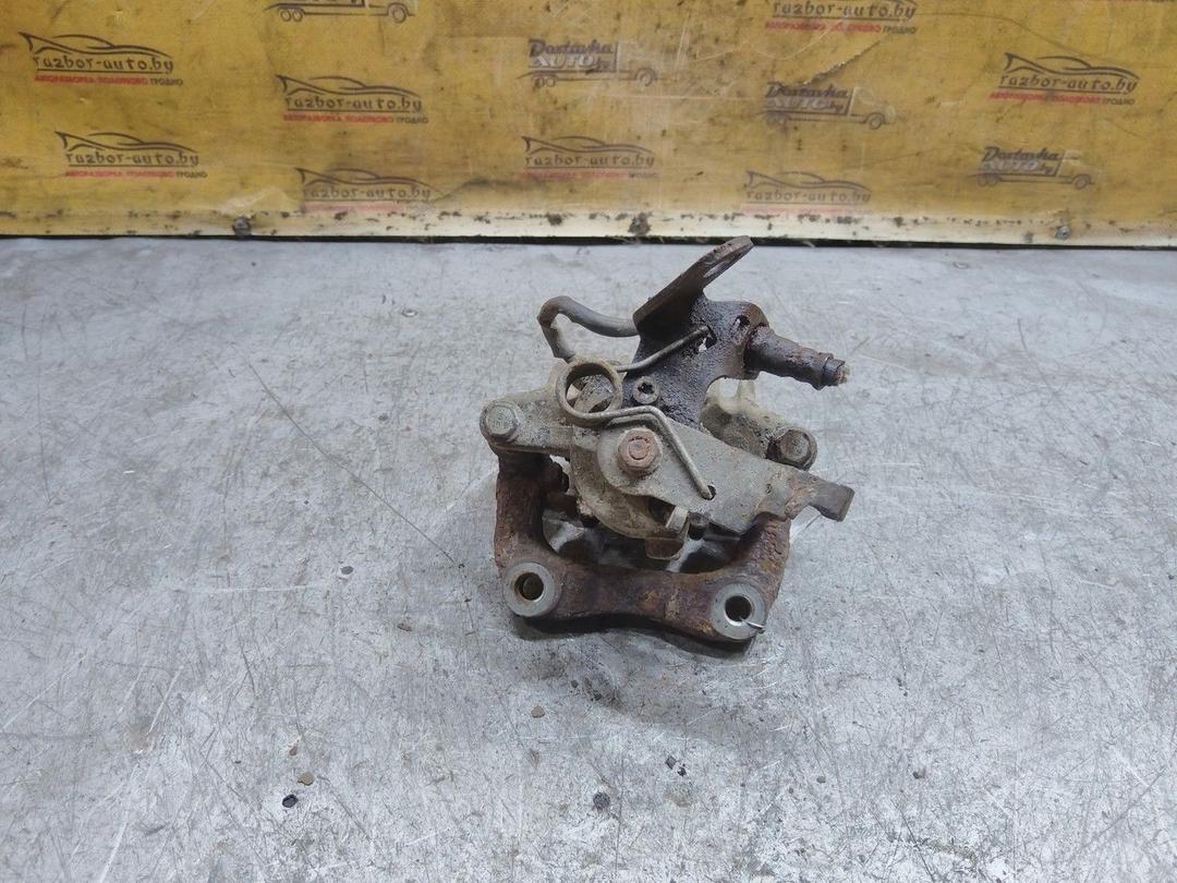 Суппорт задний правый 0OJPD9 Volkswagen Golf - Фото 3