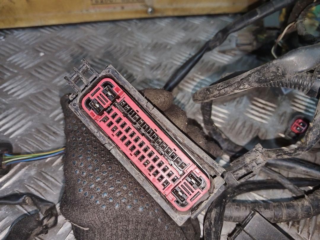 Проводка салона XFDWQ8 Ford Fusion - Фото 8