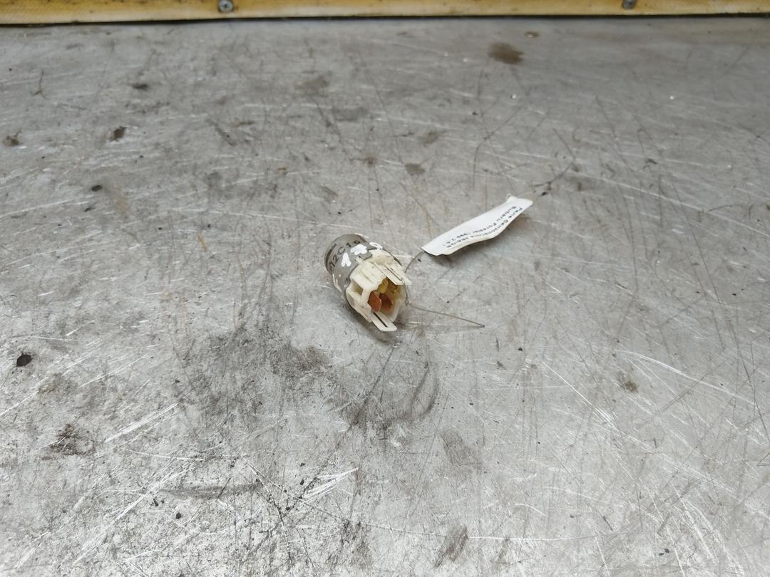 Реле бензонасоса 4R6IGB Subaru Forester купить в магазине запчастей бу