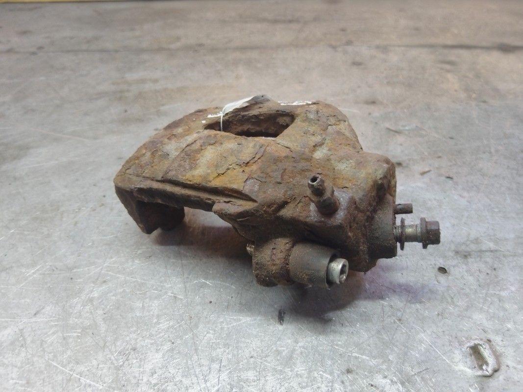 Суппорт передний левый FQ3Q5E Volkswagen Golf - Фото 4