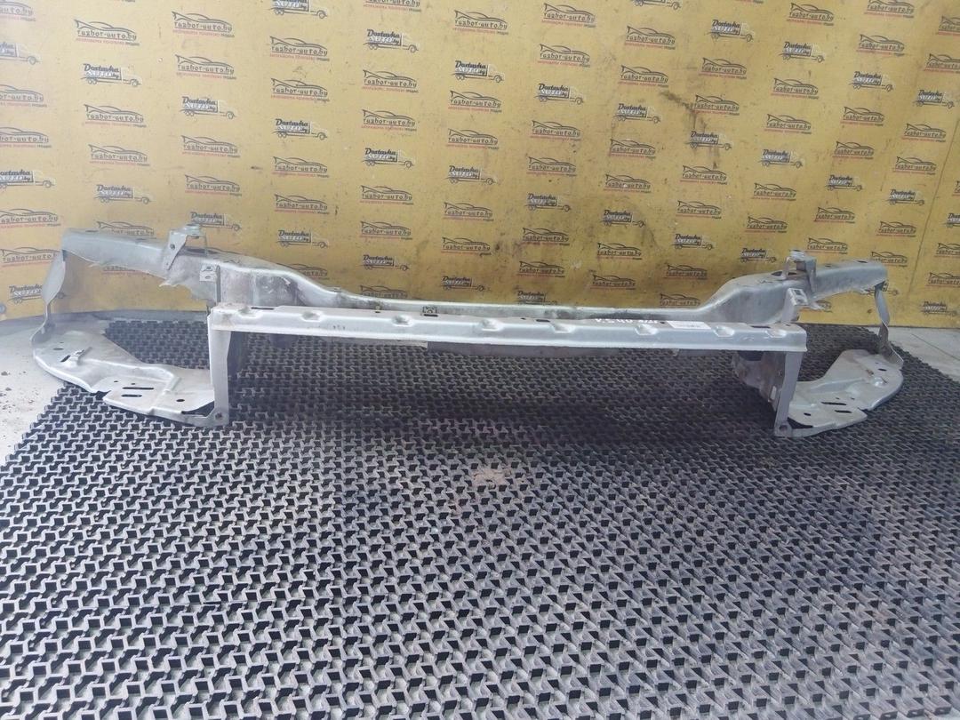 Передняя панель крепления облицовки (телевизор) BSC737 Volvo S40 купить в магазине запчастей бу