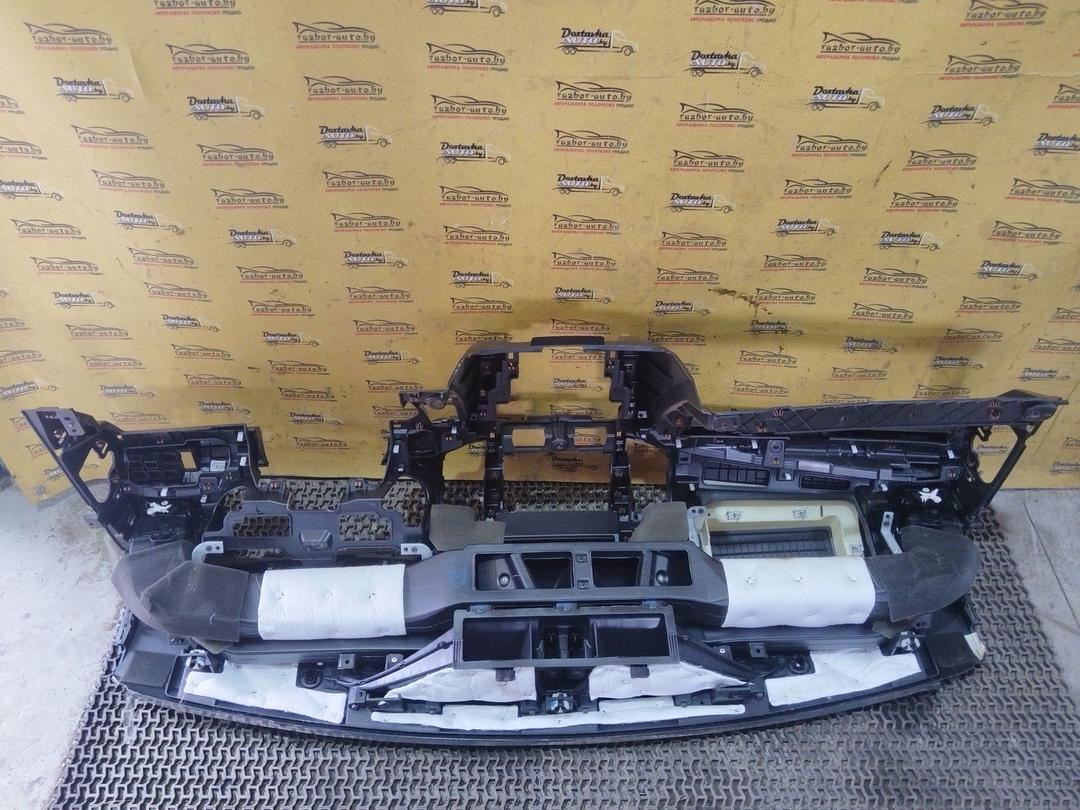 Панель передняя салона (торпедо) OL37WI Kia Sorento undefined