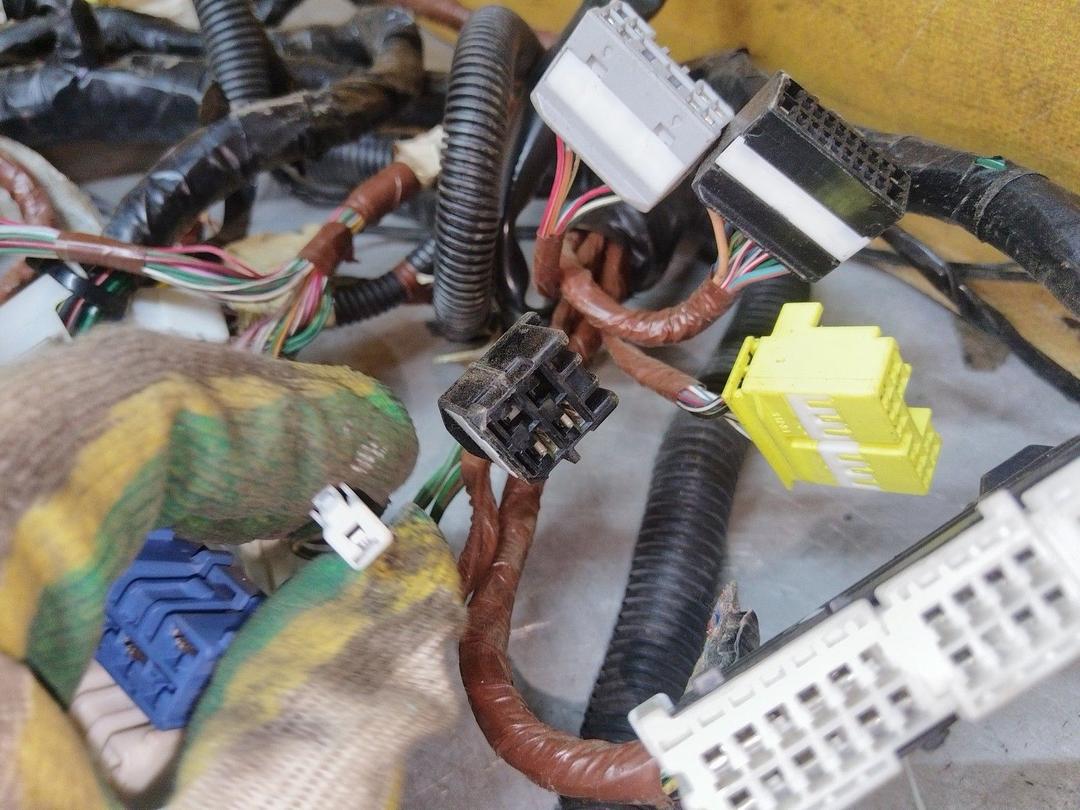 Проводка салона 2D41PC Toyota Avensis undefined