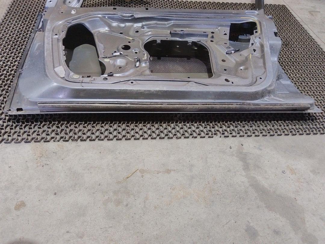 Дверь передняя правая KA71YG Citroen C5 undefined