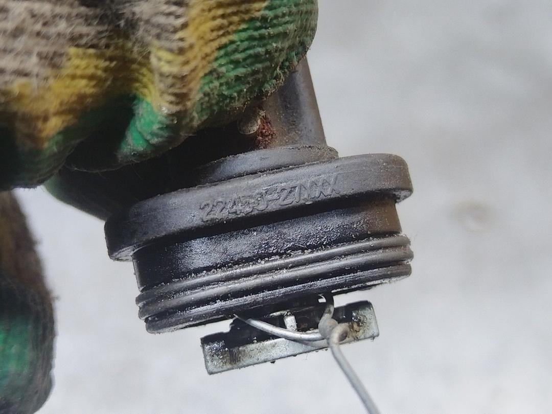 Скоба (кронштейн) крепления форсунки F4LVXA Hyundai Trajet - Фото 3