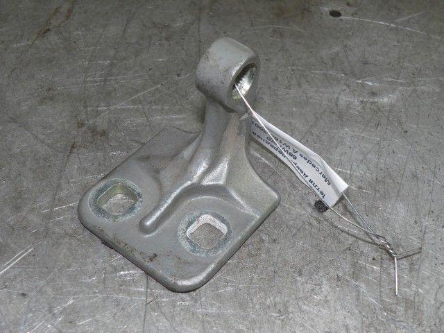 Петля двери передней левой 66WRN0 Mercedes A W168 купить