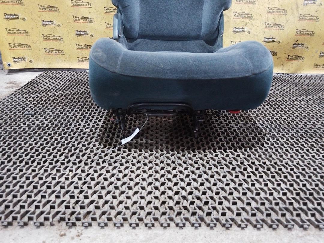 Сиденье заднее PBQO9Z Renault Scenic купить в магазине запчастей бу