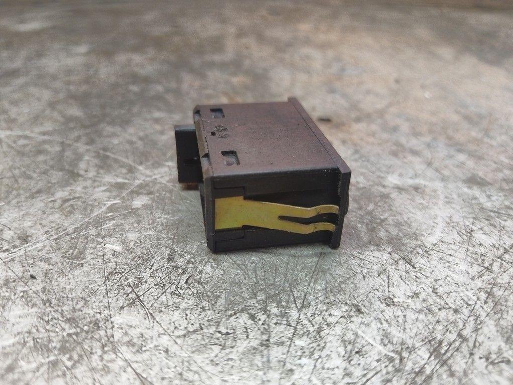 Кнопка антипробуксовочной системы M1NCJ6 BMW 3 E46 купить с доставкой