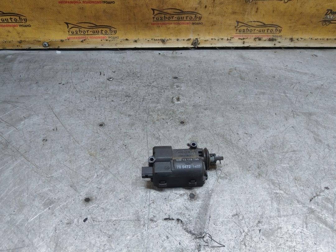 Активатор замка багажника AJ4KRG Opel Zafira