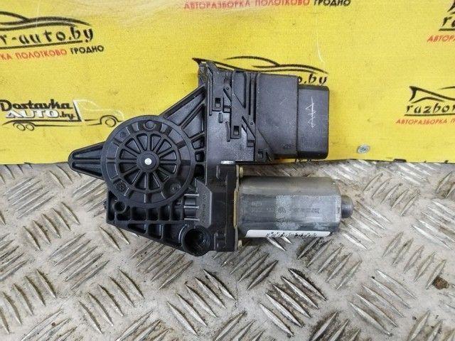 Моторчик стеклоподъемника задний левый RFE9X4 Volkswagen Passat купить с доставкой